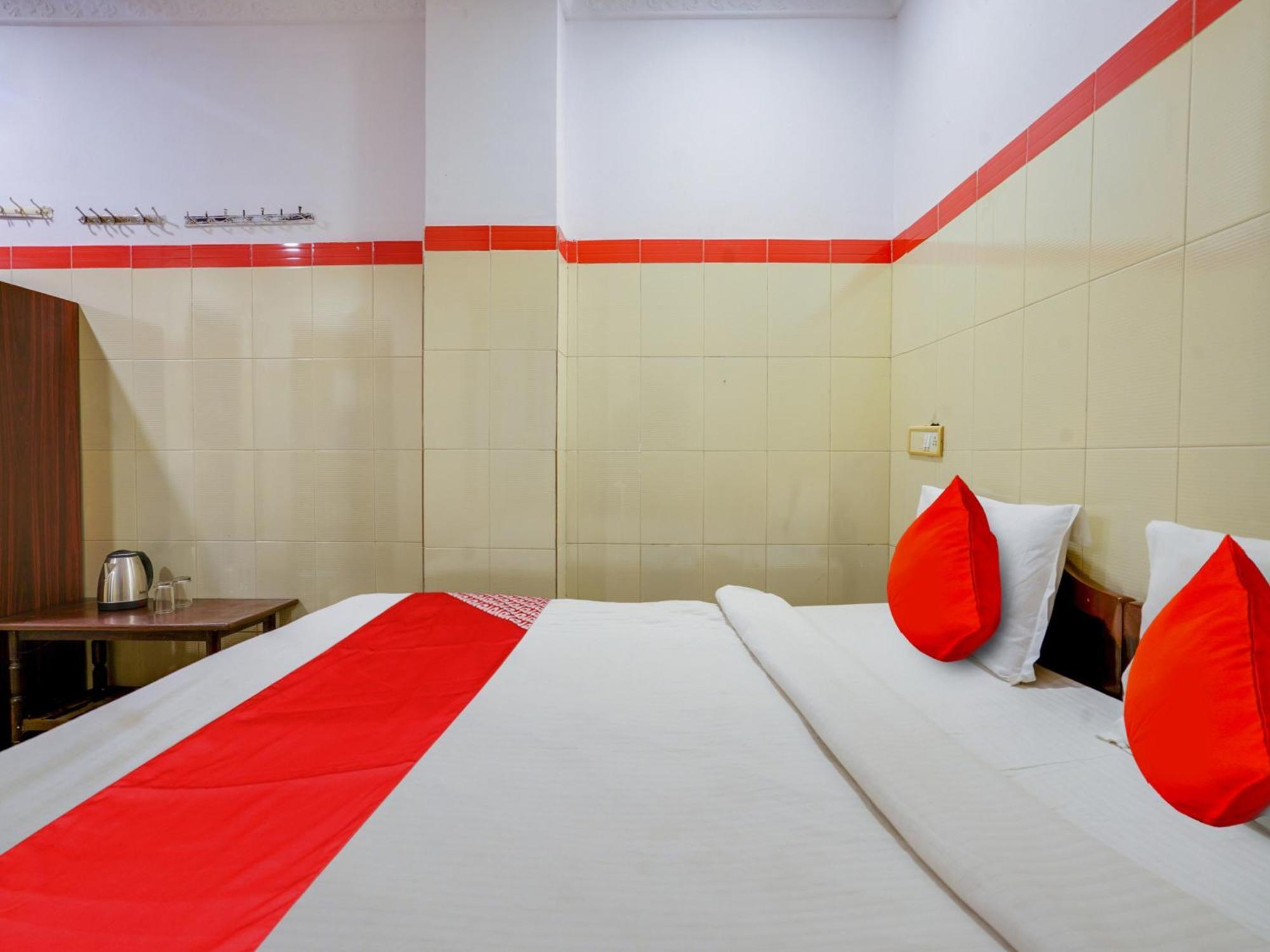 Hotel O Siro Inn Samsabad Kültér fotó