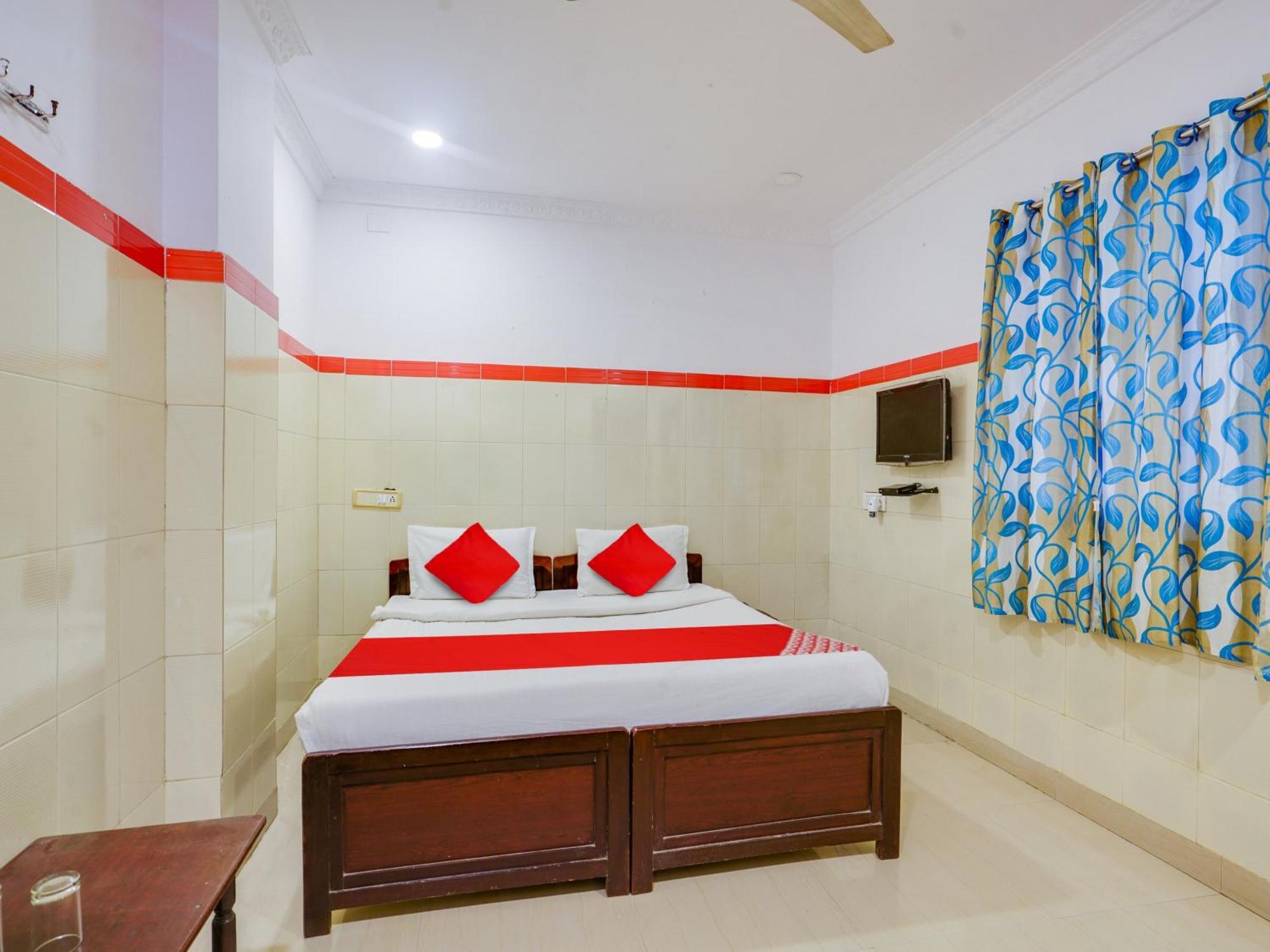 Hotel O Siro Inn Samsabad Kültér fotó