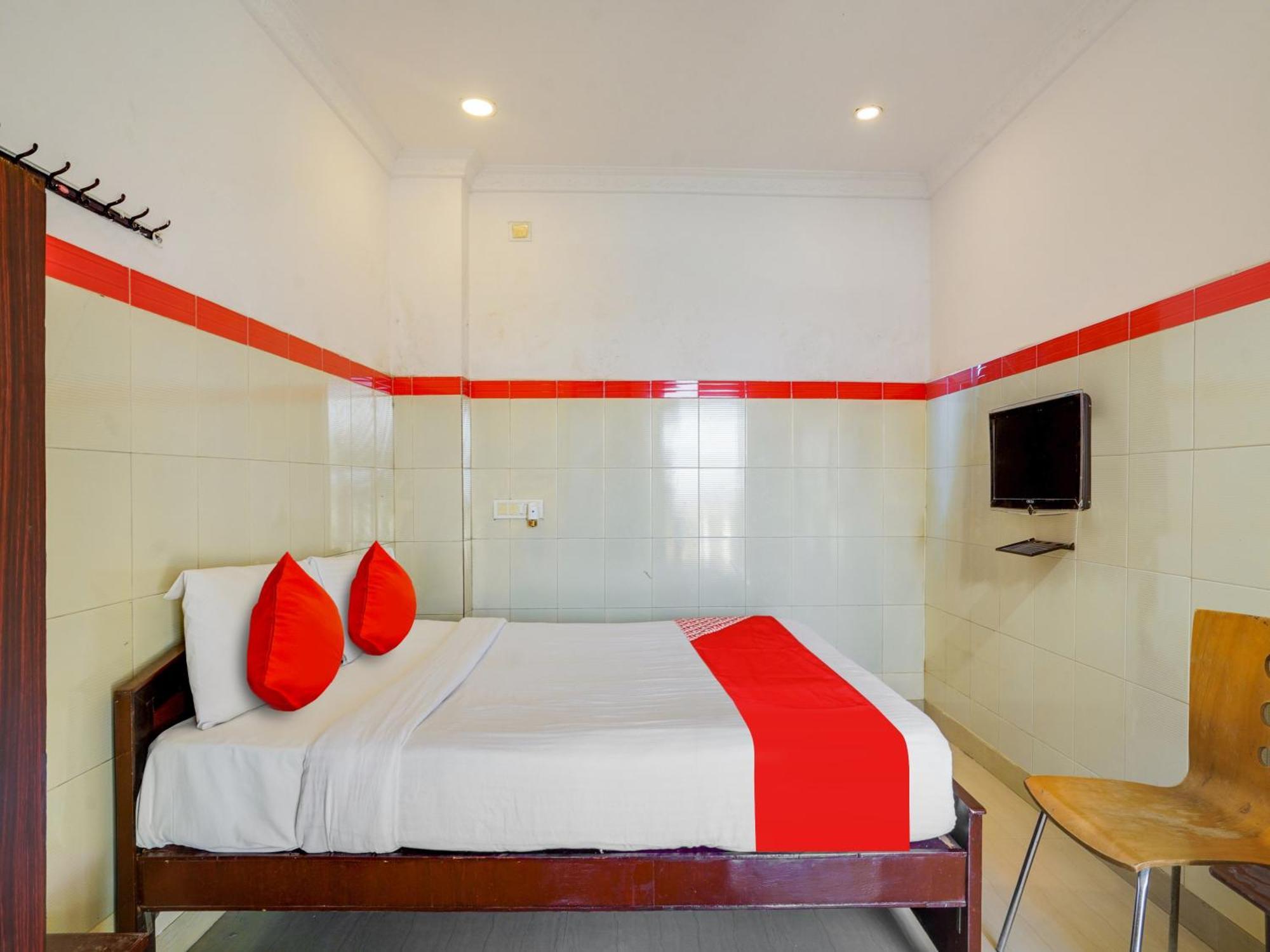Hotel O Siro Inn Samsabad Kültér fotó