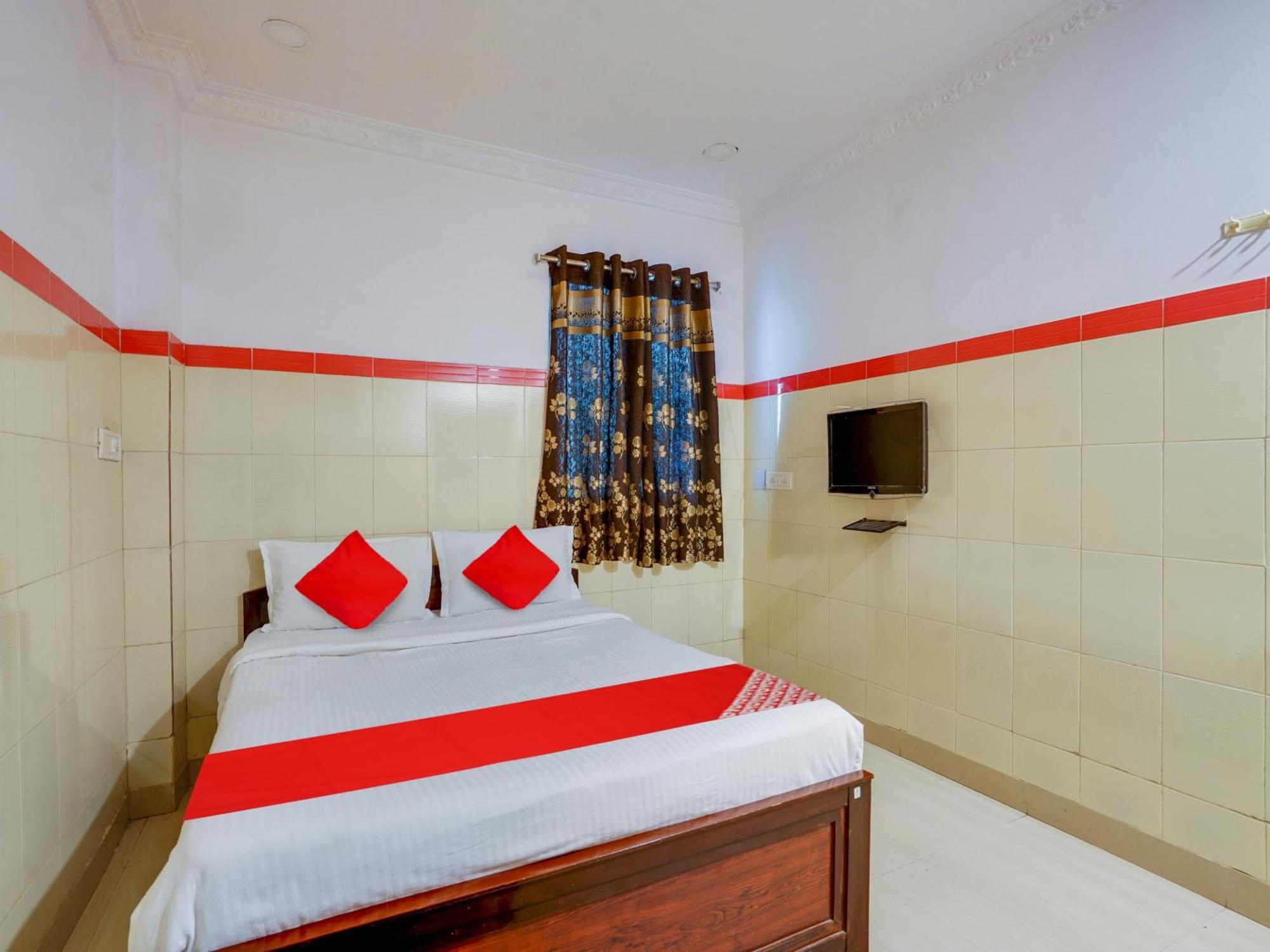 Hotel O Siro Inn Samsabad Kültér fotó