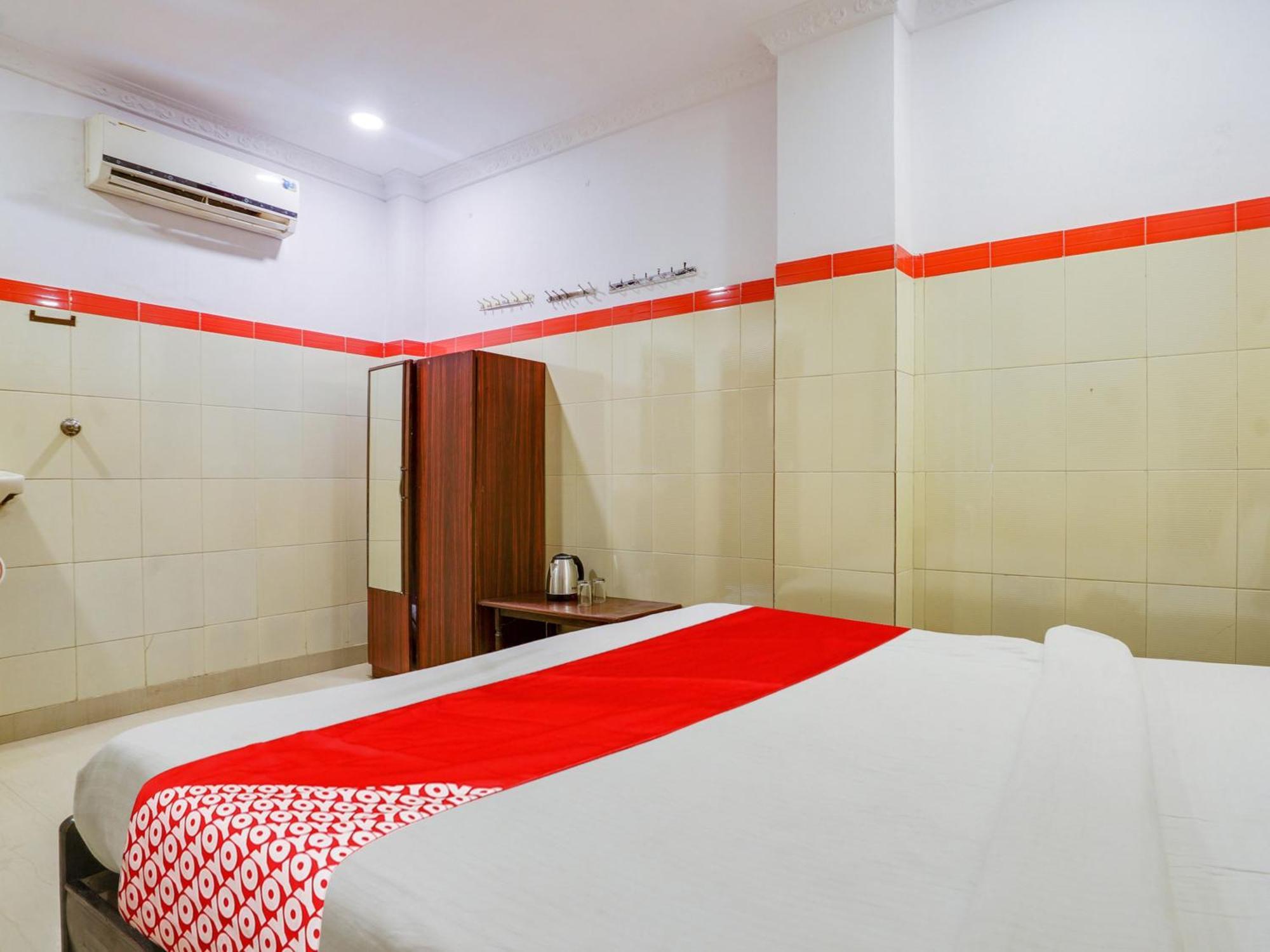 Hotel O Siro Inn Samsabad Kültér fotó