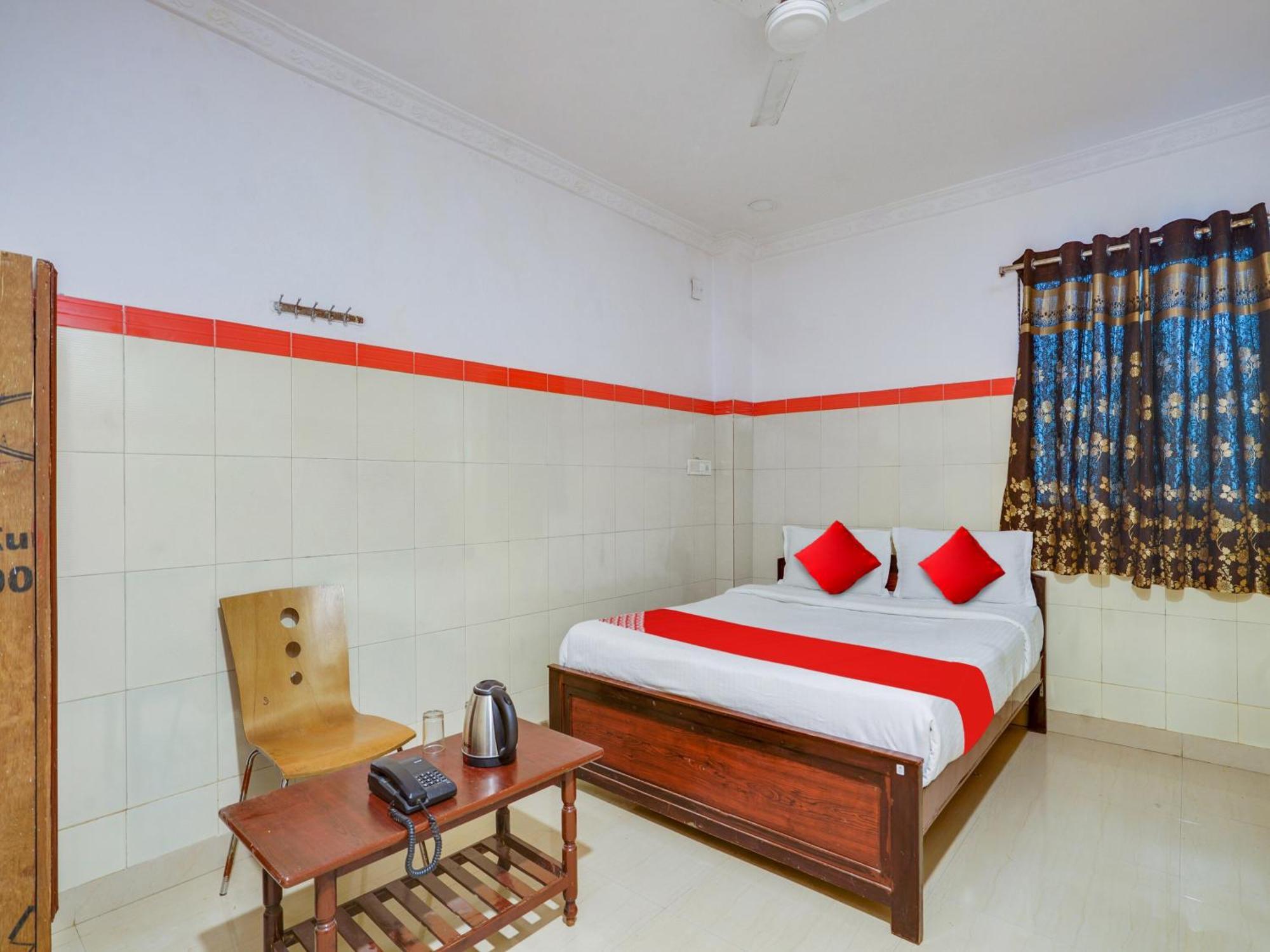 Hotel O Siro Inn Samsabad Kültér fotó