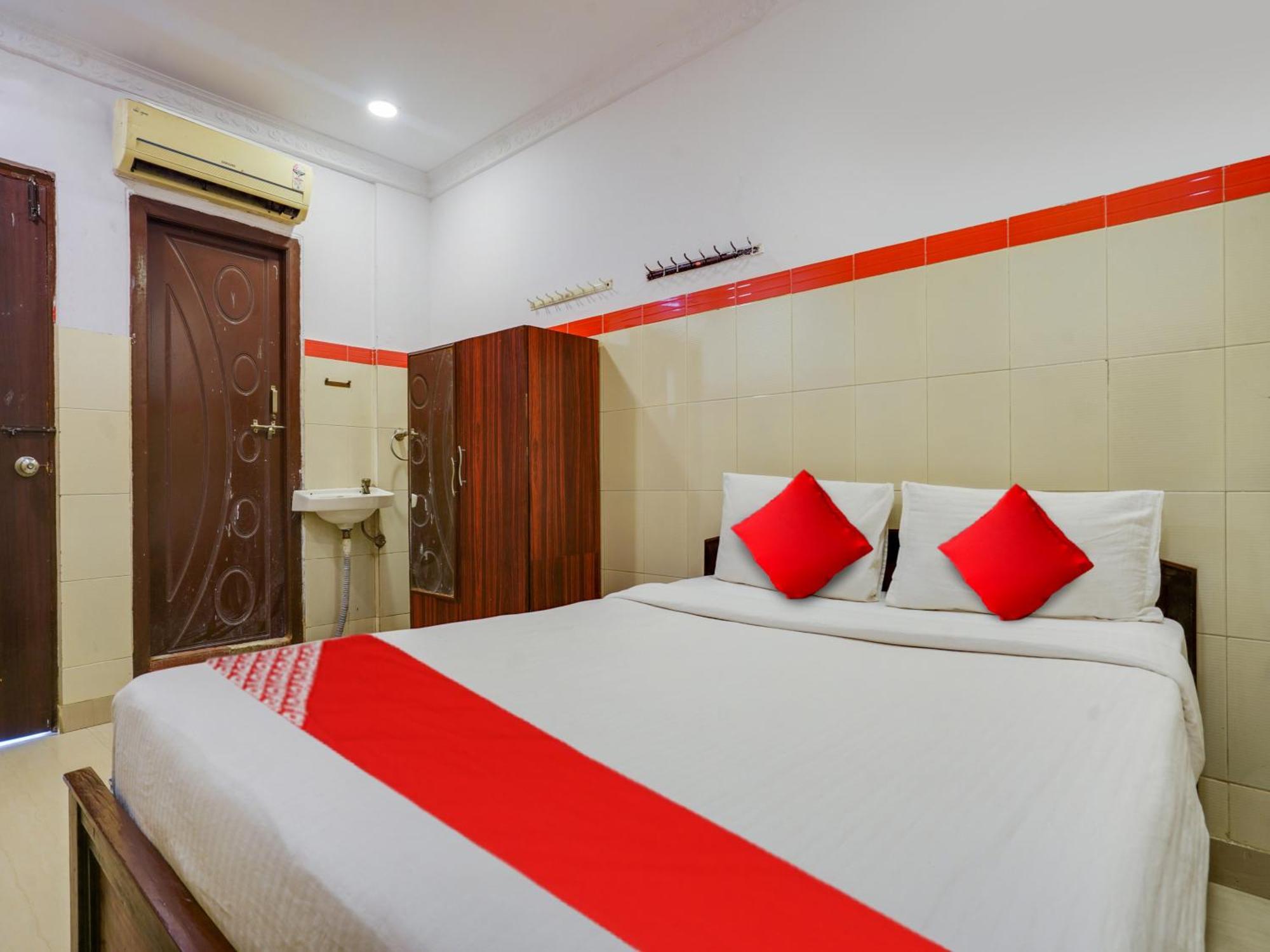 Hotel O Siro Inn Samsabad Kültér fotó